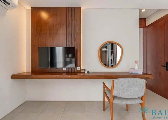 Cempaka Nusadua 3br Pool Wifi & Airport Pick Up Вилла Нуса-Дуа